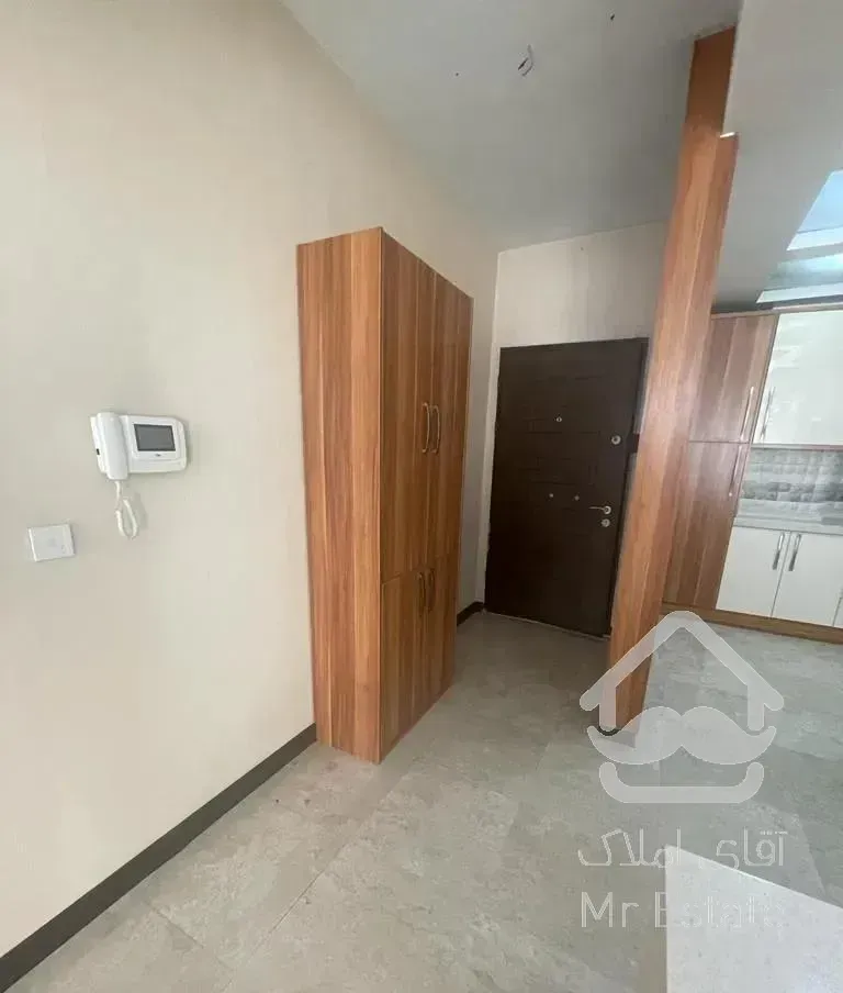 ۹۰ متر ۲ خواب تاپ لوکیشن / شیک