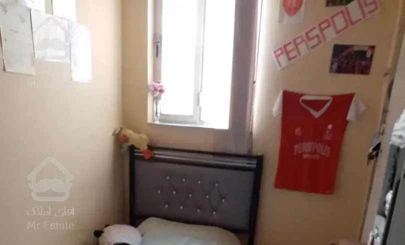 آپارتمان 65 متر اندیشه طبقه دو روبه پارک