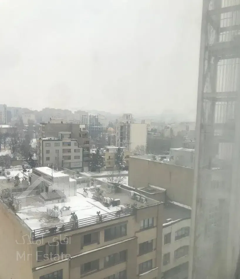 ۱۱۱ متری طبقه اول