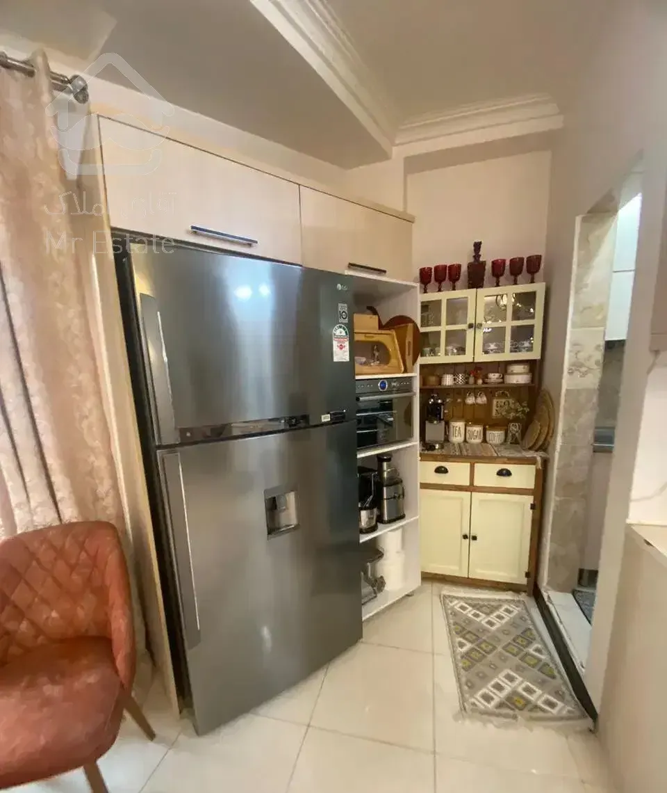 ۹۰متری طبقه۲ قابلیت وام و رهن دریا۶۷ نزدیک خیابان