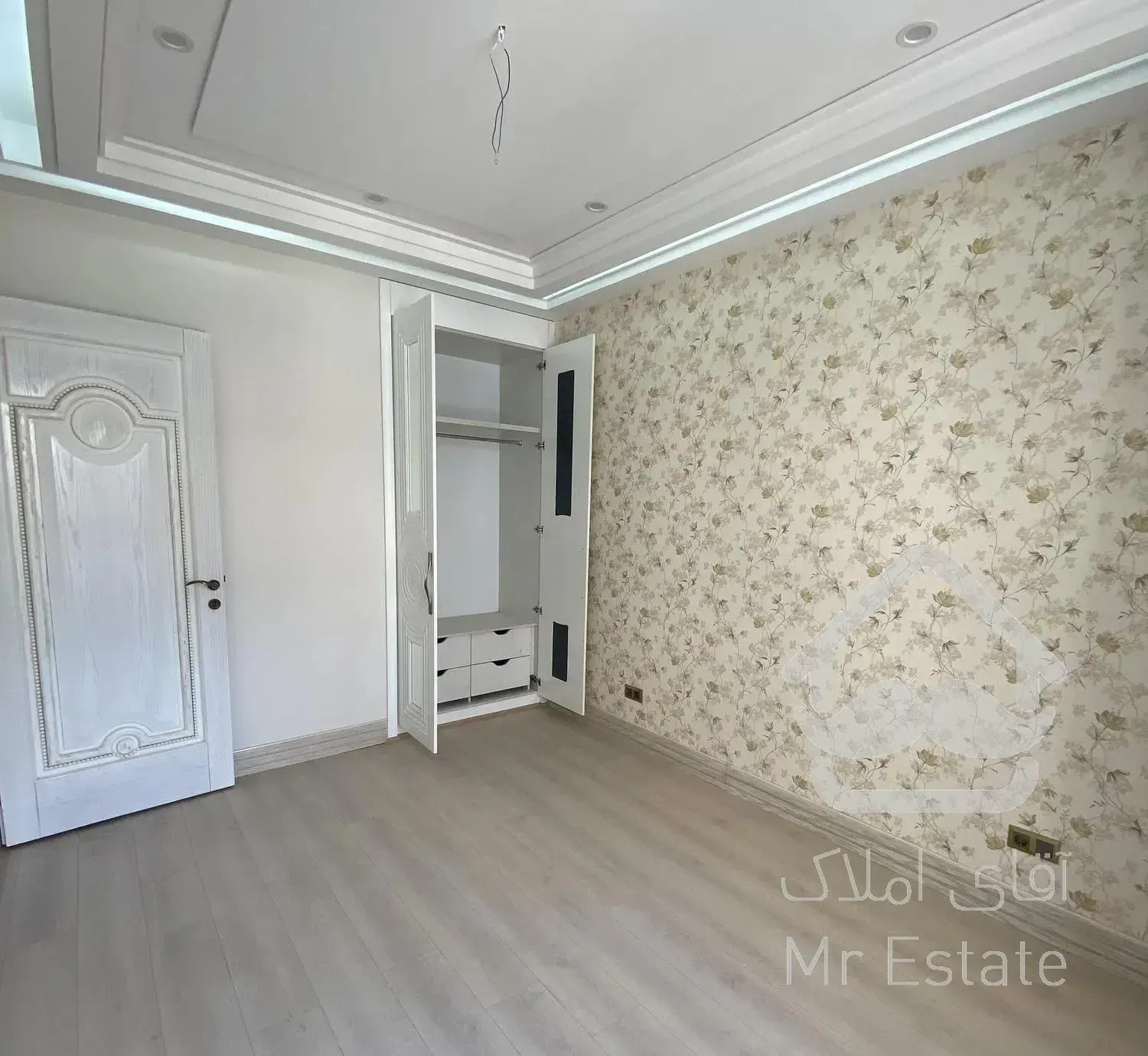 زعفرانیه - ۱۷۰متر (کلید نخورده)