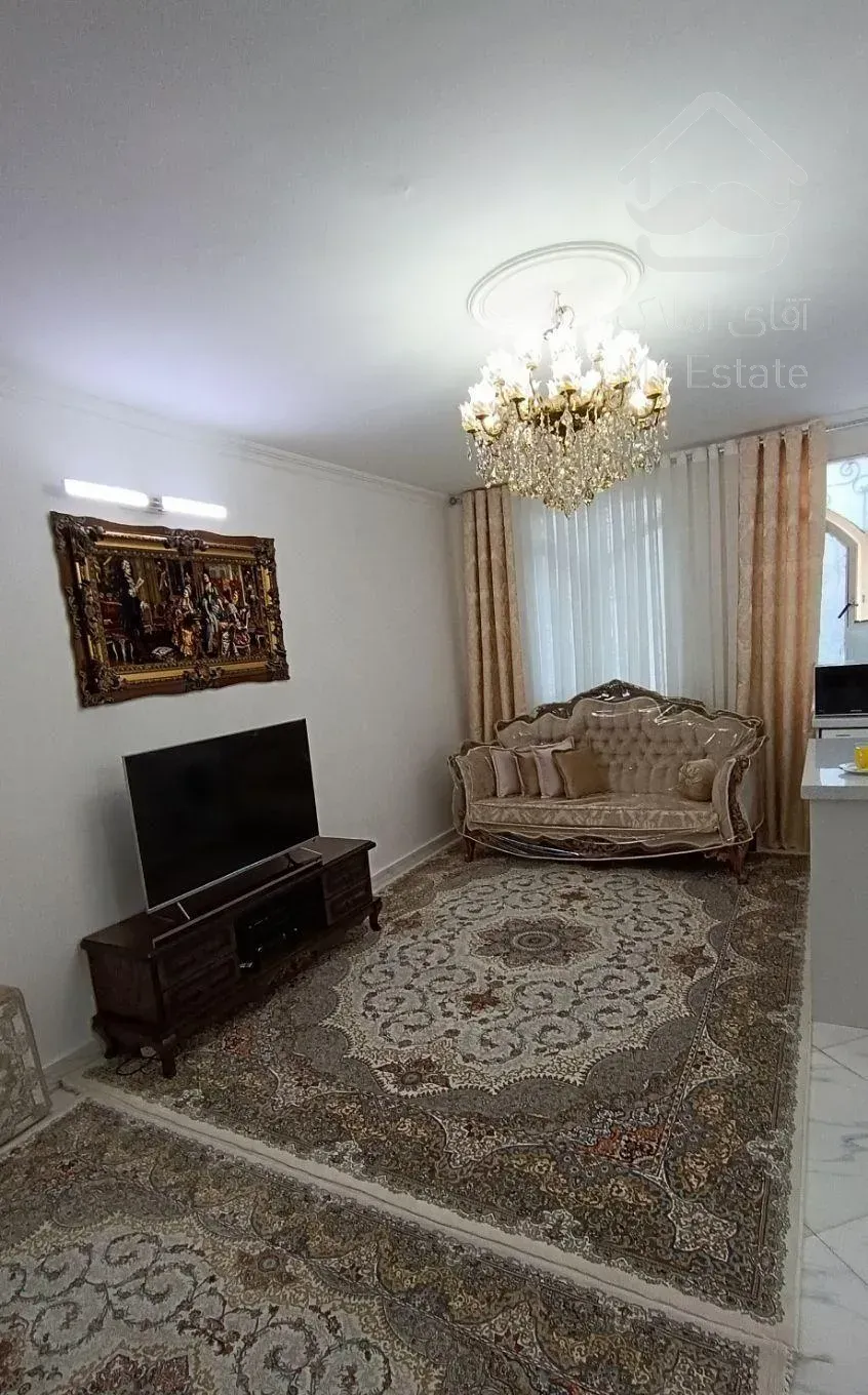 ۴۴ متر فول بازسازی با انباری  سندی