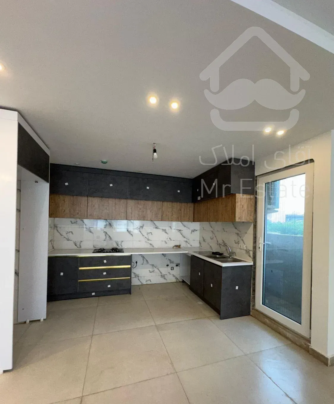 فروش آپارتمان ۱۶۰ متری ۳ خوابه