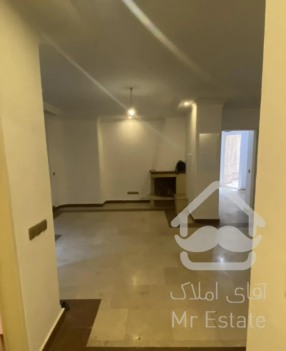 قلب آجودانیه ( ۱۴ شرقی )85 متر + 15 متر پاسیو