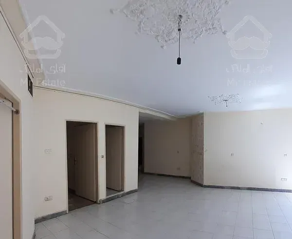 ۱۰۰ متر سندار