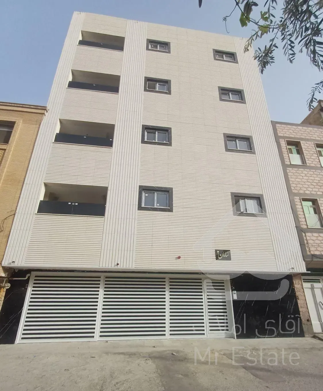 فروش آپارتمان ۸۳متری ۲ خوابه در شهرک میلاد۴۰۰وام