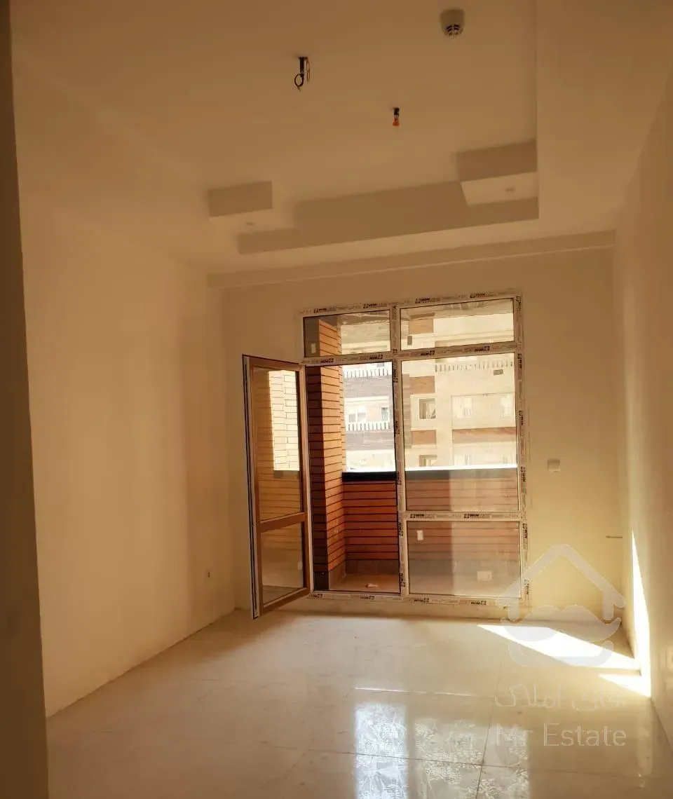 آپارتمان ۲۰۵ متر ۲ پارکینگ باغستان غربی شبنم ۴