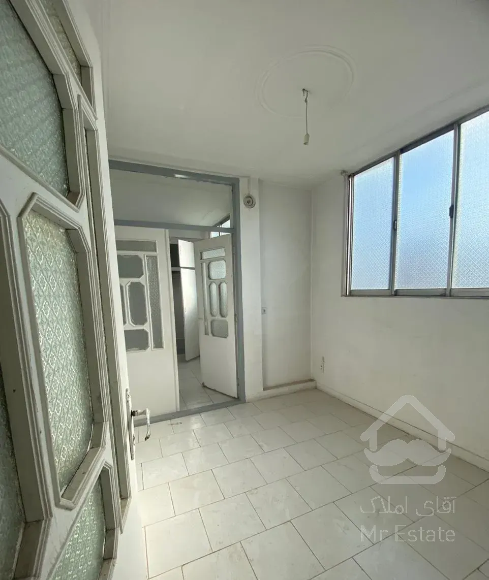 اجاره آپارتمان ۷۰ متری ۲ خوابه طبقه ۱