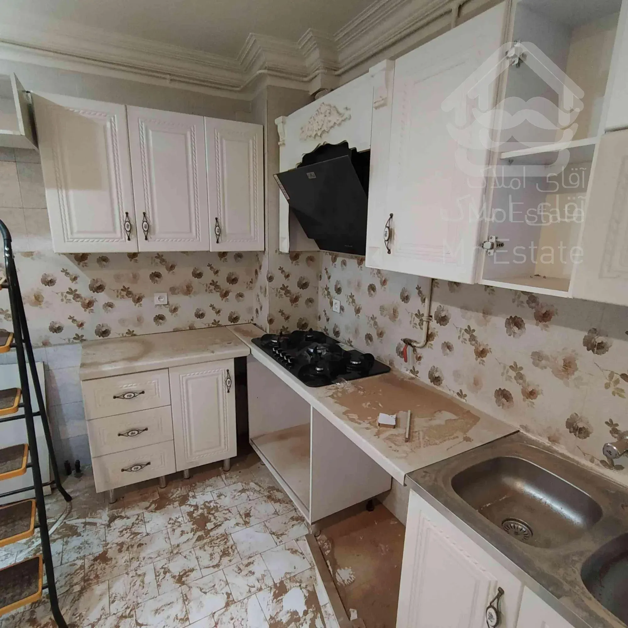 ۱۰۲متر ۲خوابه هروی فول امکانات