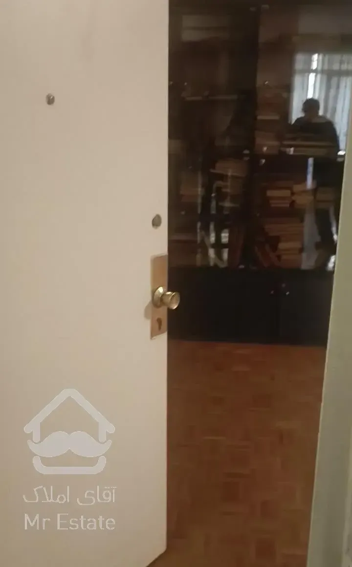 ۱۱۰متر.دو خواب .خ رامسر .سمیه