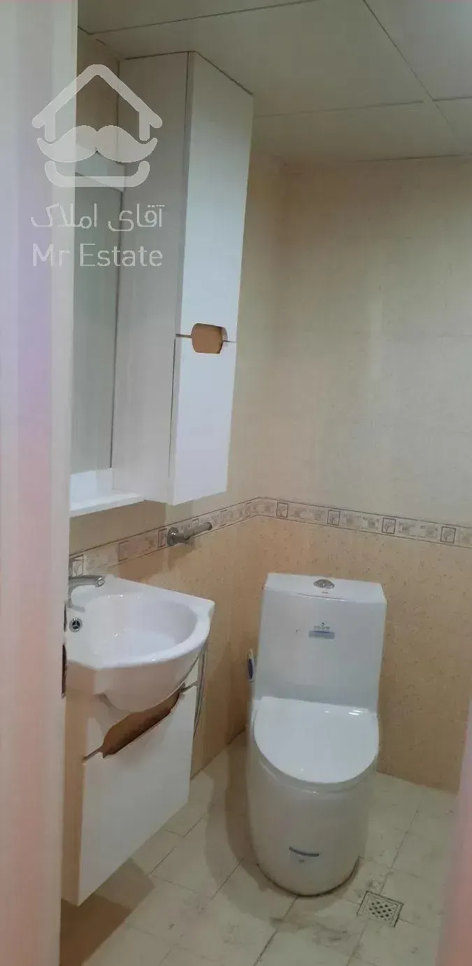 ۸۷متر +سالن پرده خور+ویو ابدی