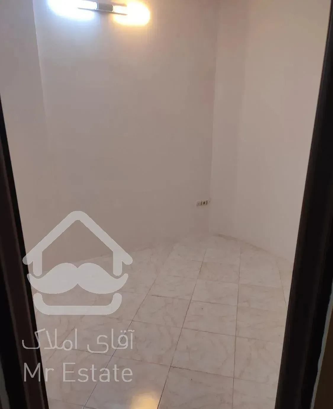 اپارتمان ۱۴۰ متر سه خواب فول امکانات جلال ۵۶