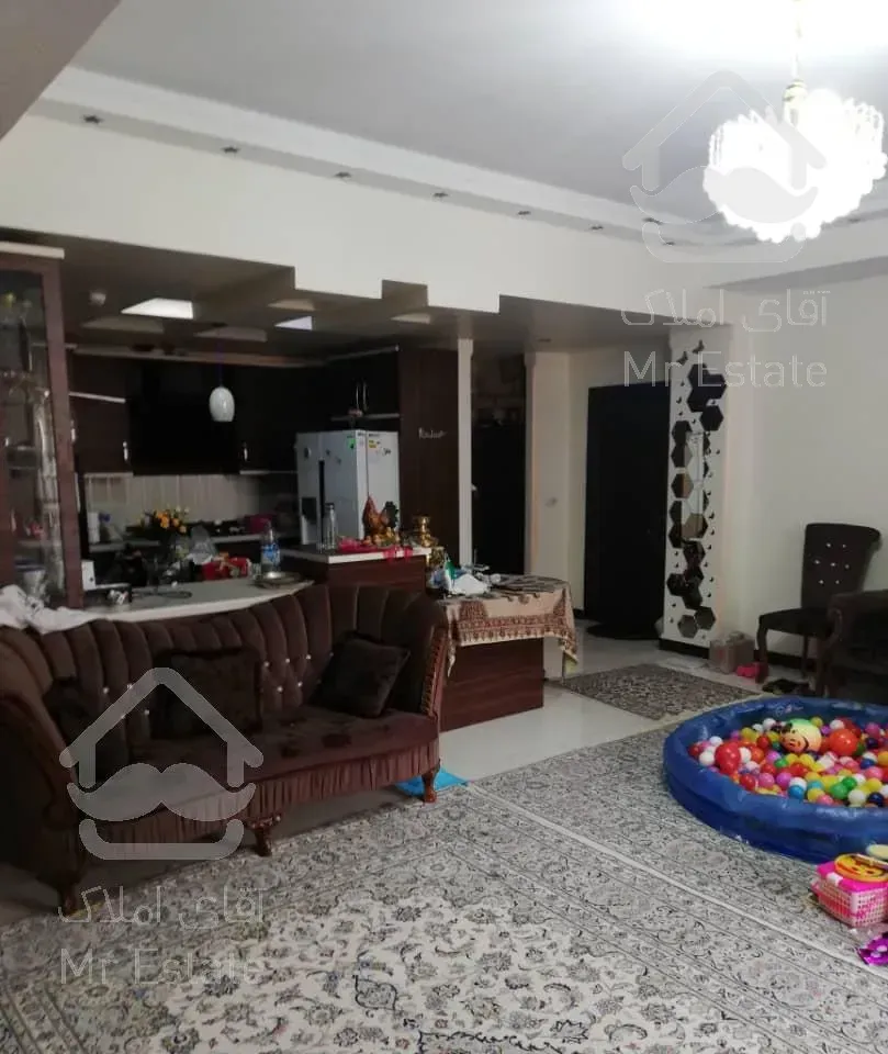 ۱۱۸ متر دریاچه