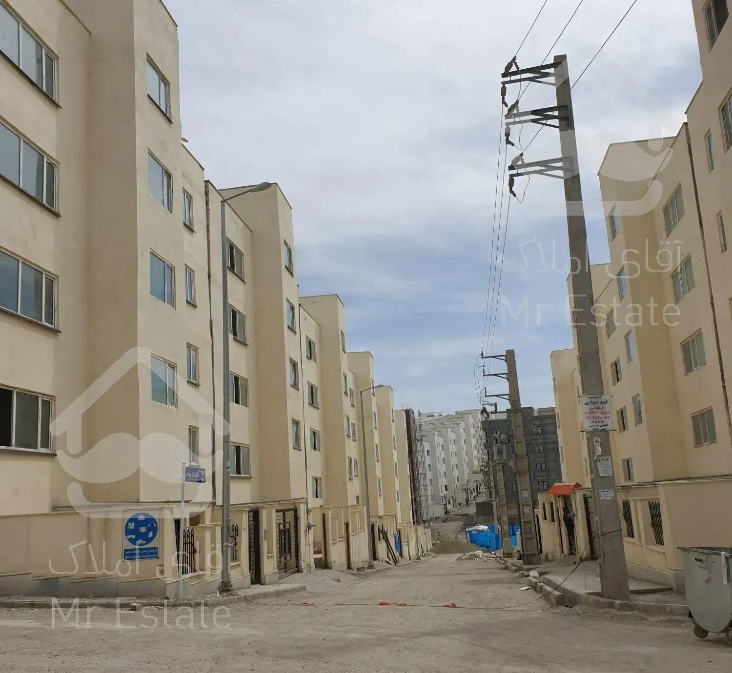 فاز ۸ پردیس محله ۱ شمس راه ماهان ۱۰۰ متری