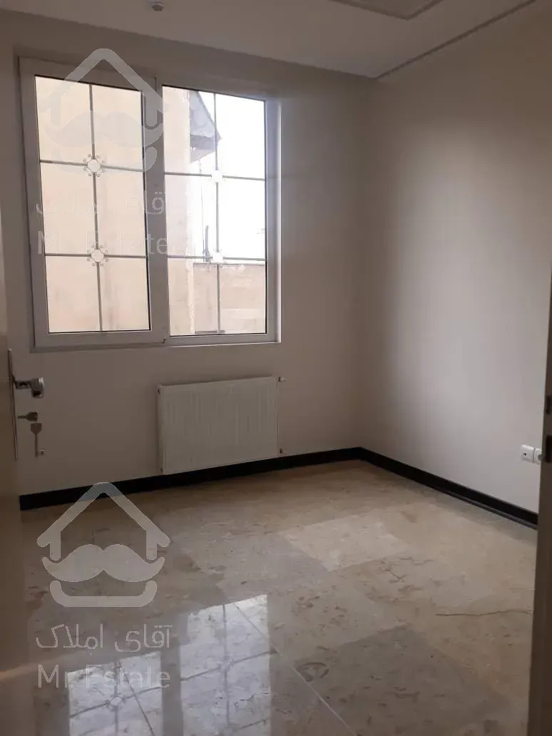 ۱۱۰ متر // تک واحدی // نور جنوب