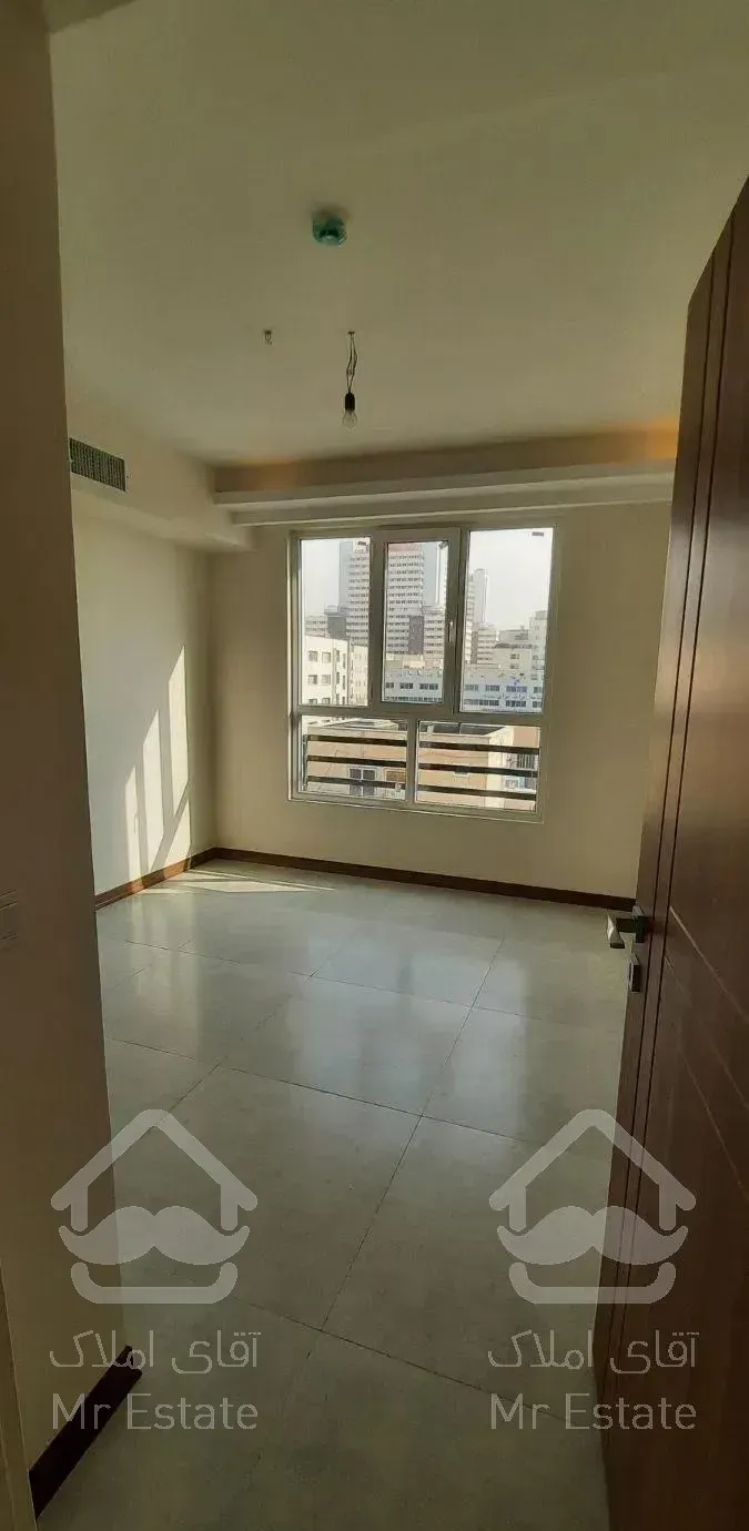 125متر/ پونک/کلید نخورده الماس/ویودار روبه کوه،باغ