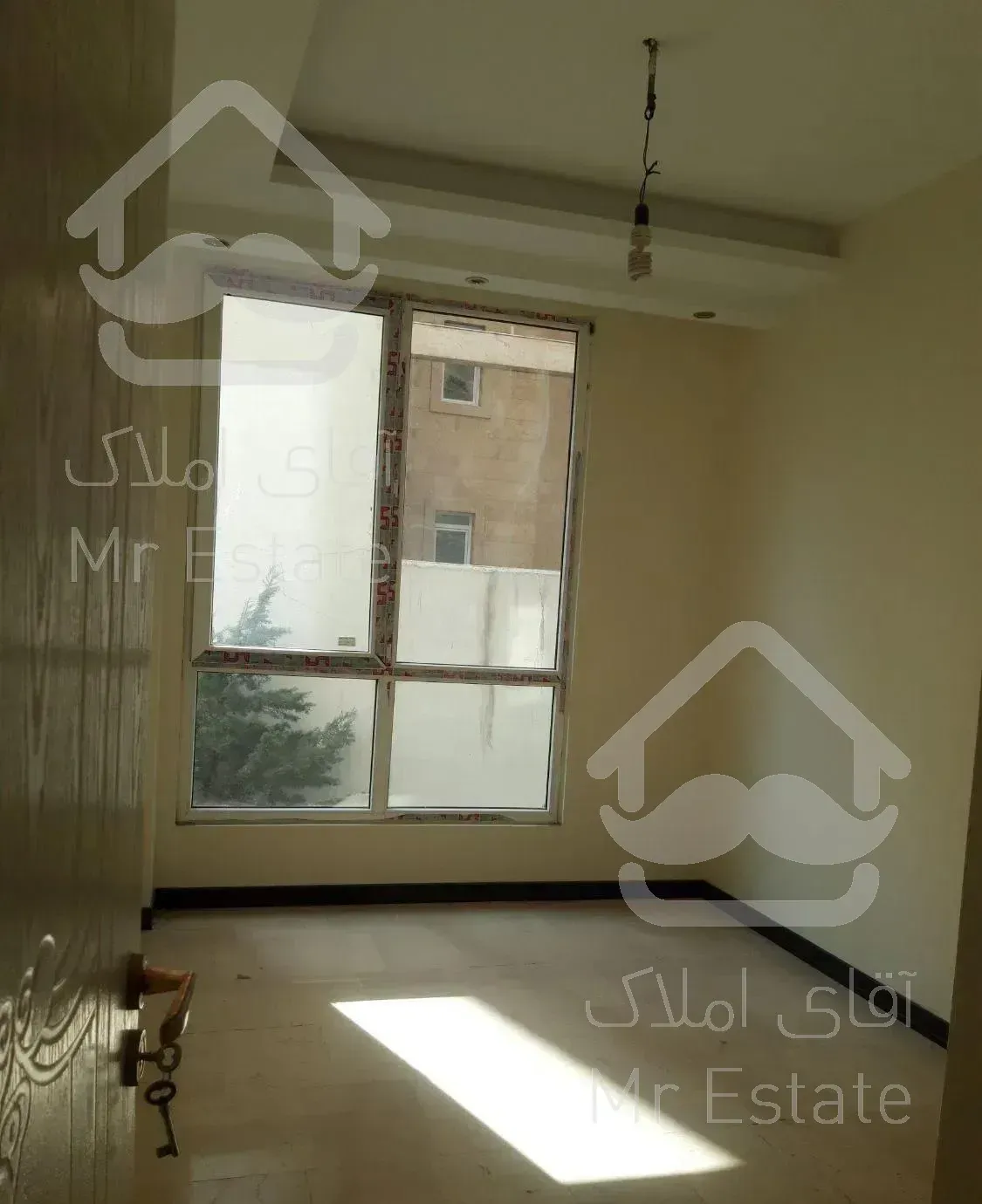 ۹۶مترده ونک انصاری ازاد