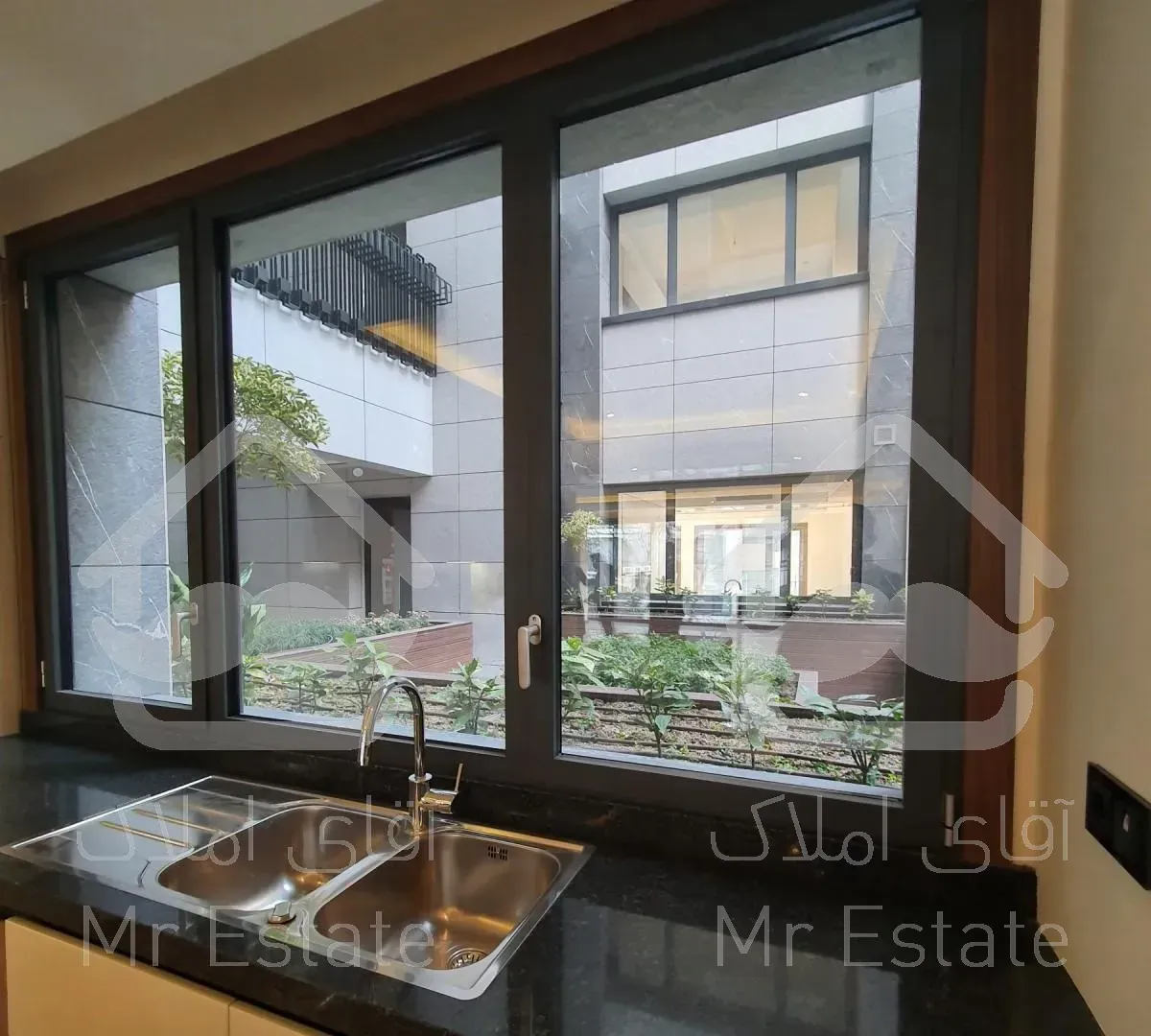 237 متری نوساز مدرن تاپ لوکیشن