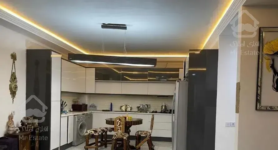 ۱۱۲متری/نما تراورتن/بدون مشابه/آیت الله کاشانی