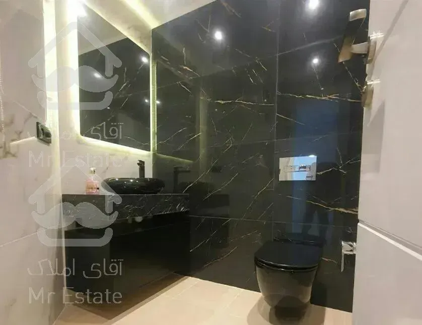 تک واحدی/۱۷۵متر/درحدکلیداول/مجتمع۵واحدی/فول کامل