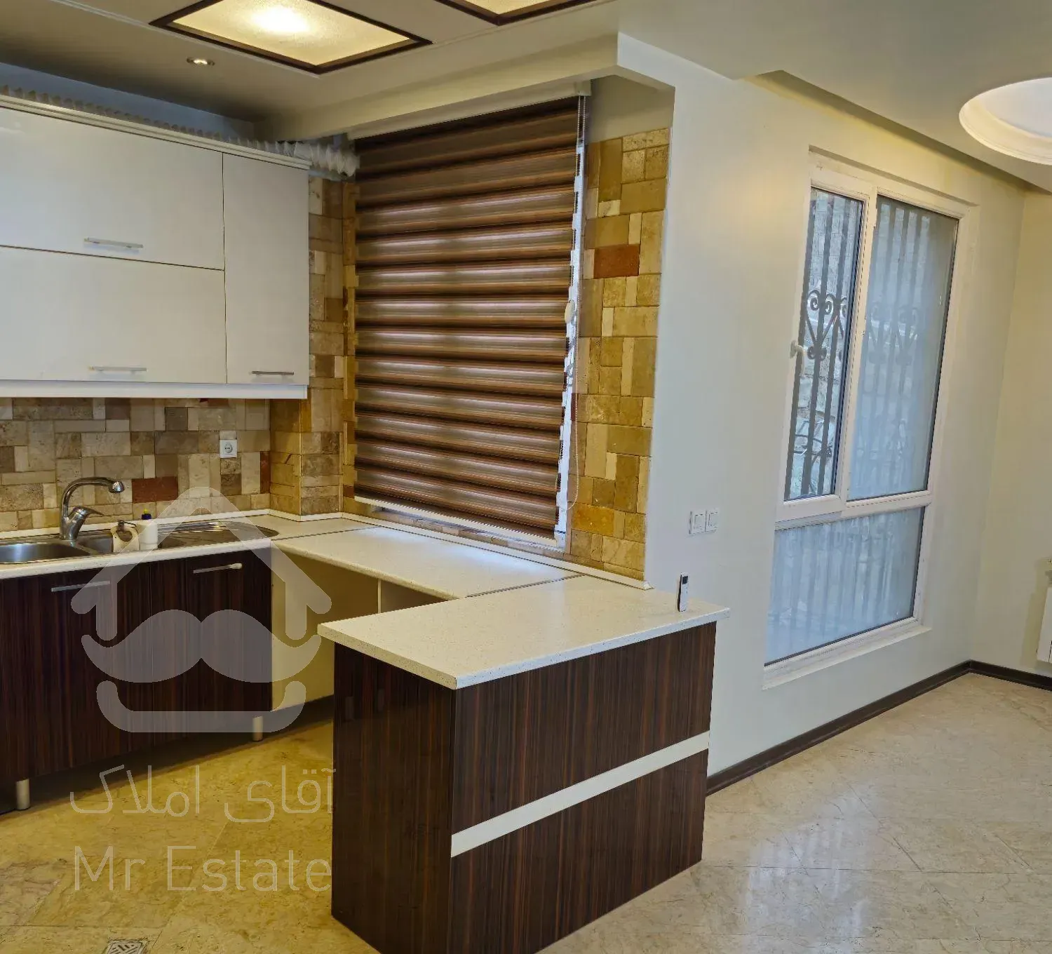 داراباد/ 90متر/ ویو/ بالکن/ حتی مجرد