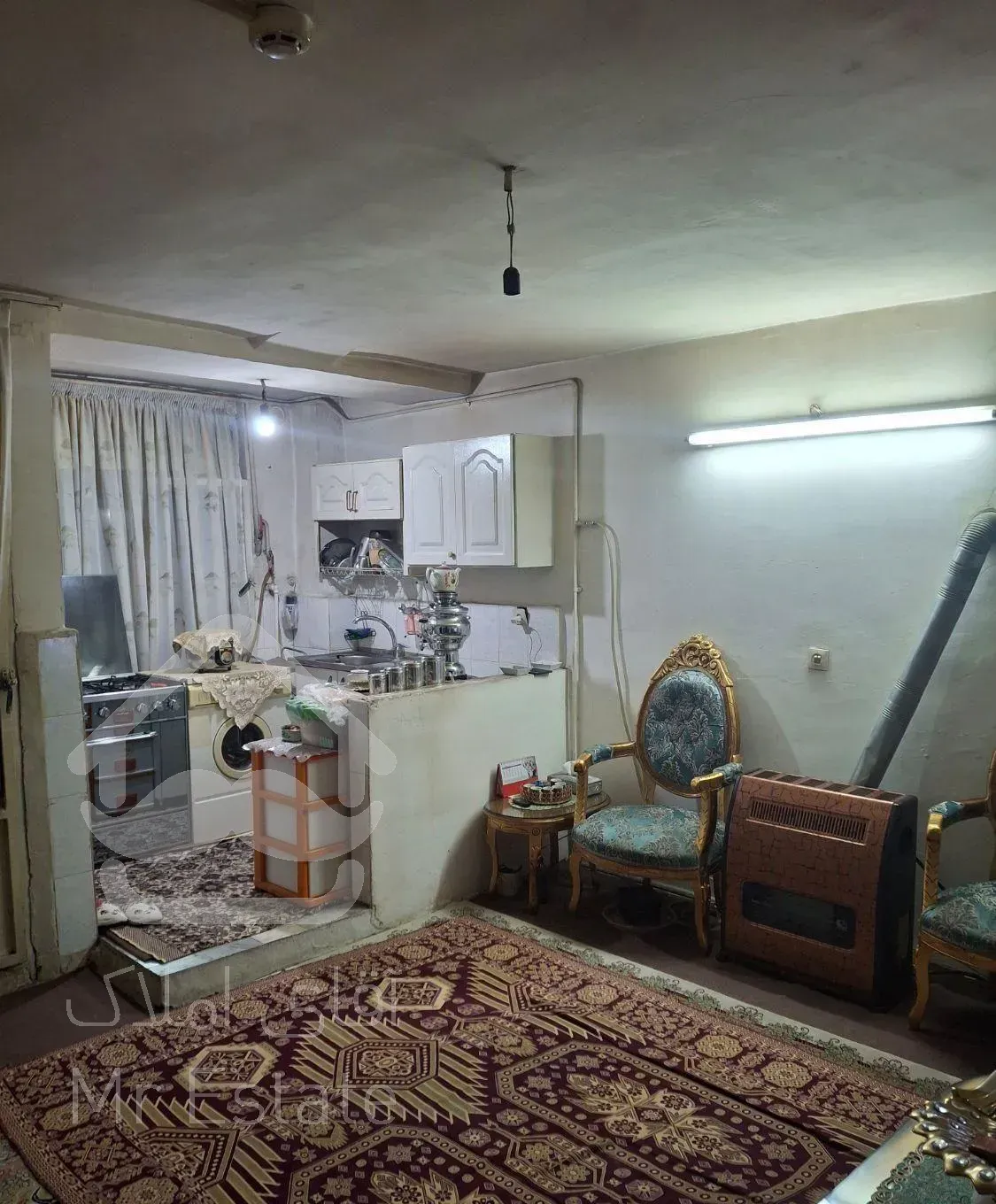 آپارتمان ۴۸ متری ۱ خوابه با پارکینگ و انباری