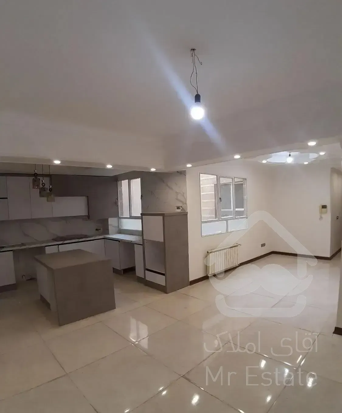 ۸۲متر ۲خ شاهین شمالی فول