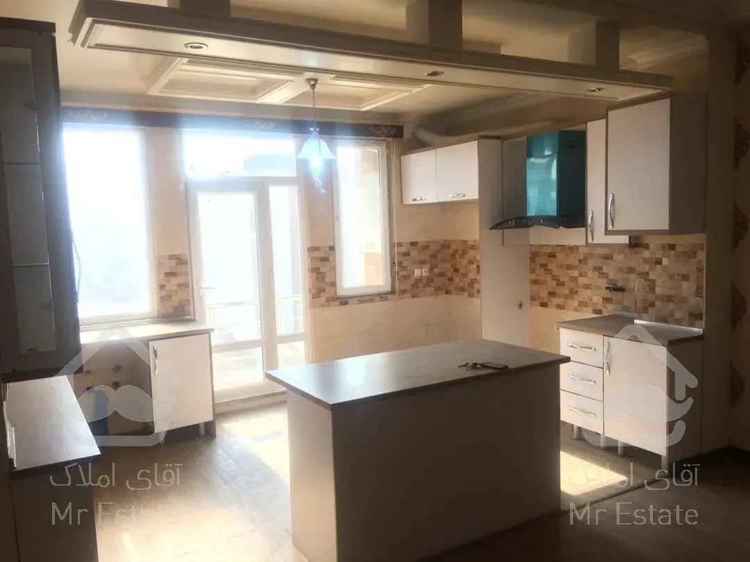 ۱۰۵متر آپارتمان صادقیه زیر قیمت