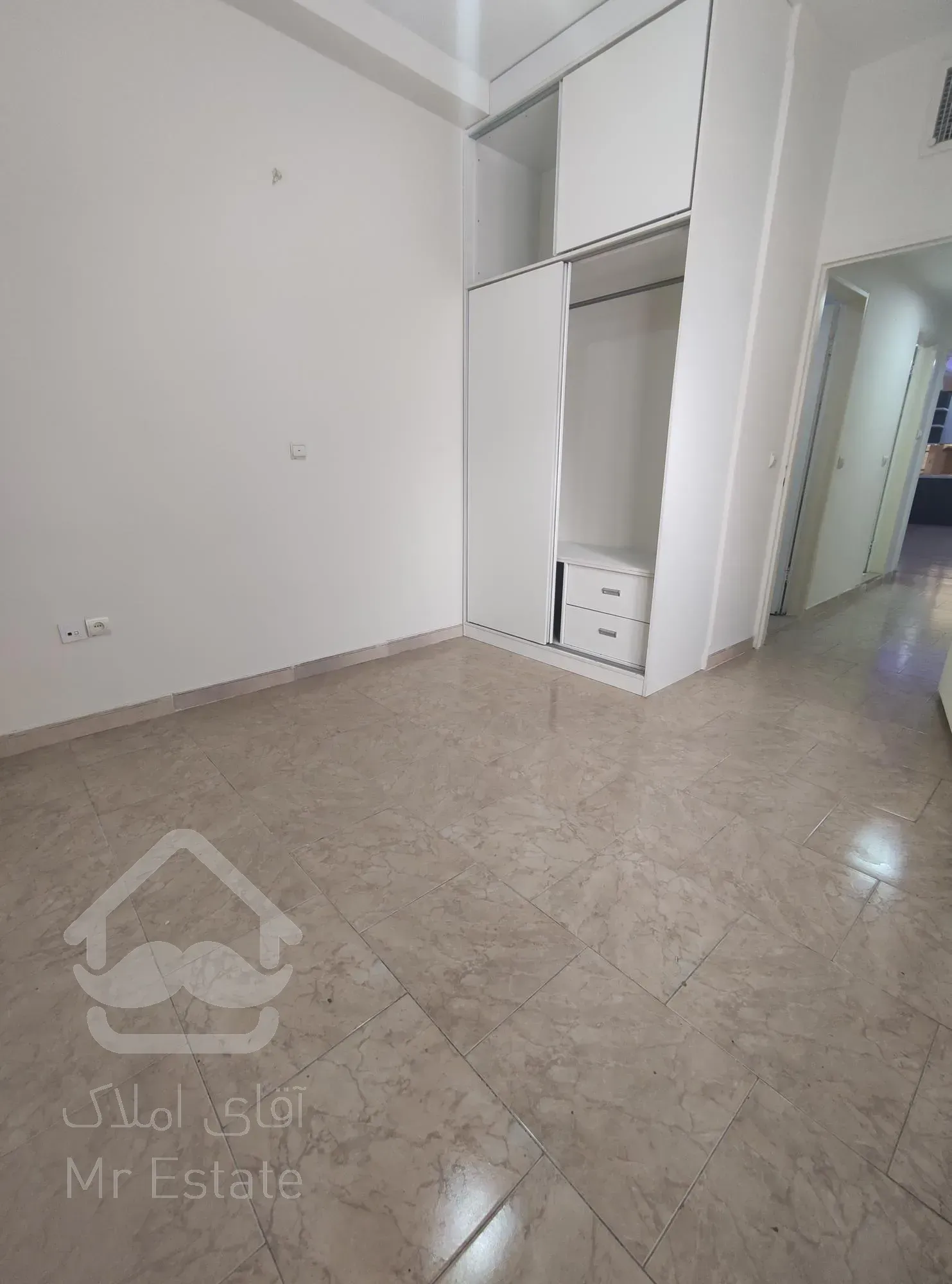 ۹۵متری فردوس غرب سازمان برنامه مرکزی