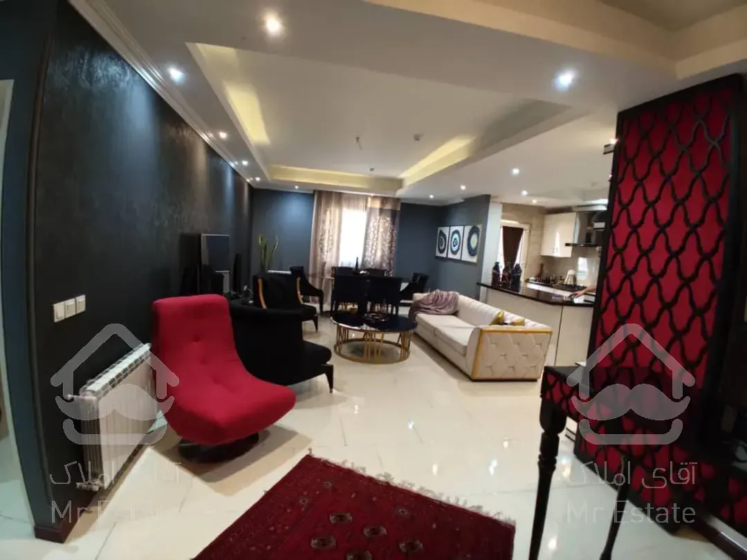 واحد ۱۲۹ متری در کنار دریاچه خلیج فارس با بهترین دید و امکانات