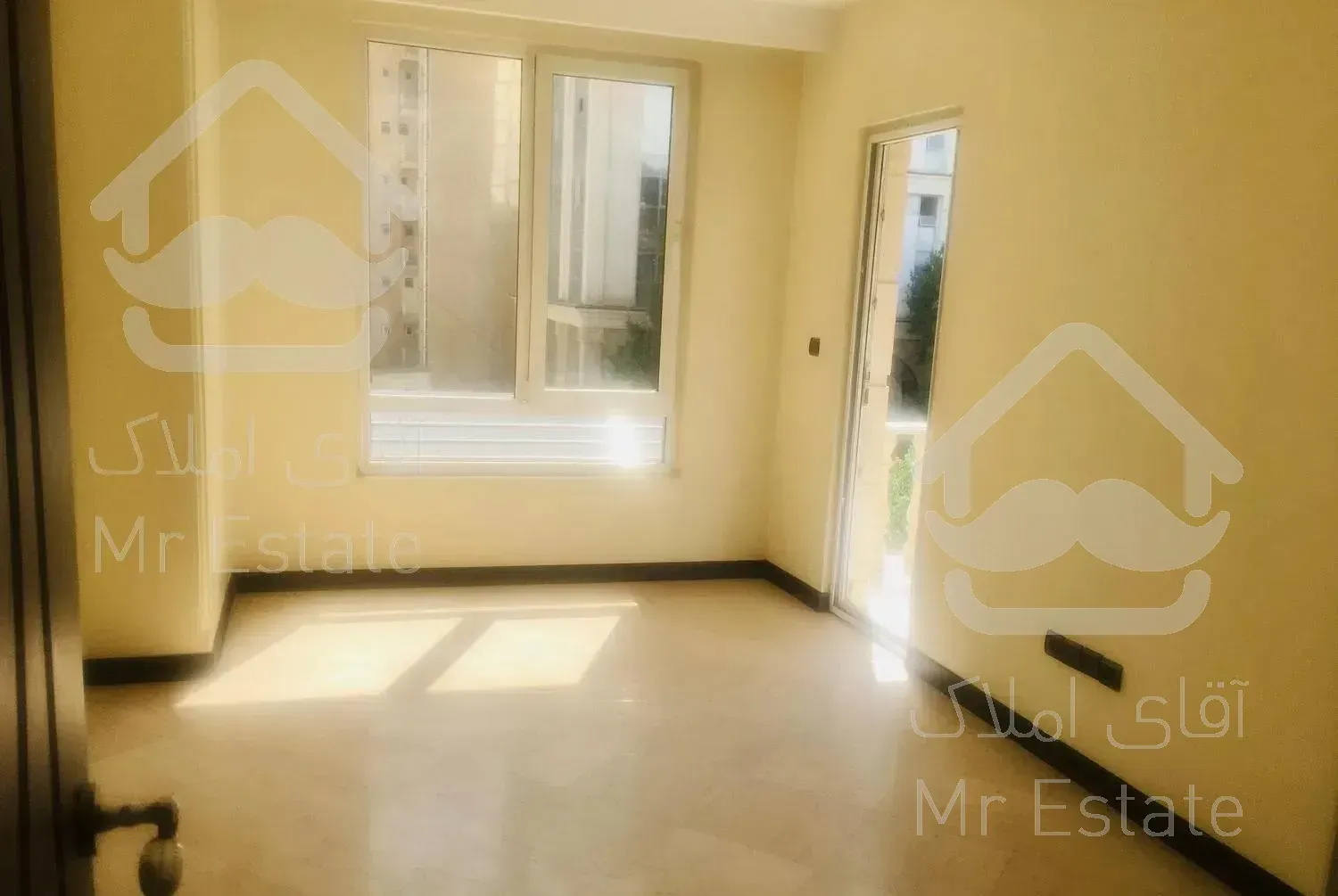 ۲۲۰ متر اپارتمان کامرانیه شمالی