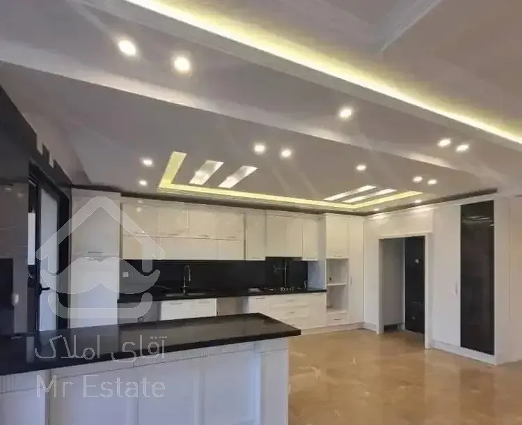 آپارتمان 113 متری تک واحد مناسب دور اندیشان