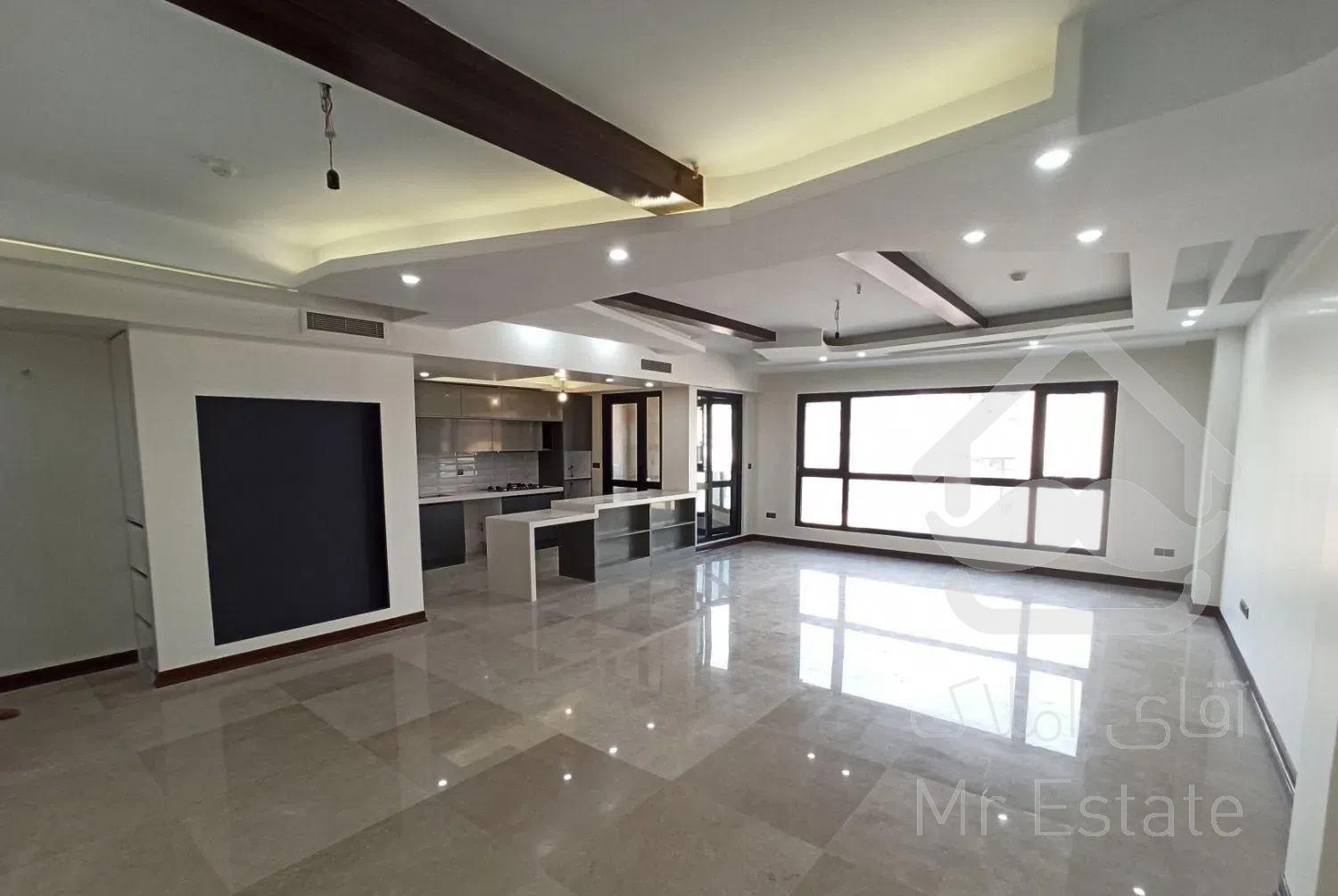 ۱۱۸متر * ۳خواب * ویو ابدی * کلید نخورده