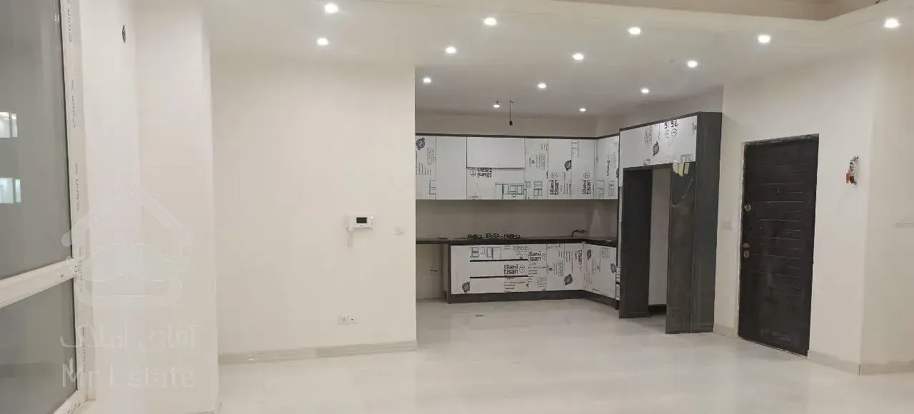 فروش آپارتمان ۱۳۰ متری/۲خواب/شهرک ولیعصر