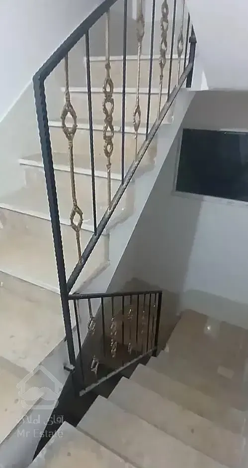 اپارتمان یک خوابه داخل کوچه یک‌ متری