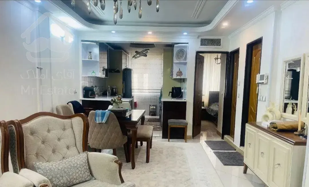 ۶۵متری / خوش نقشه / با پارکینگ /ستارخان