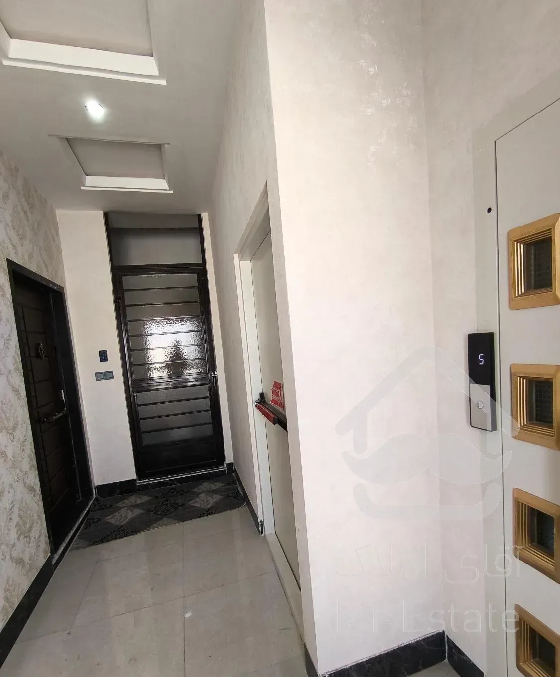 رهن واجاره آپارتمان بامنصوبات ومنظره خوب وپرنور.