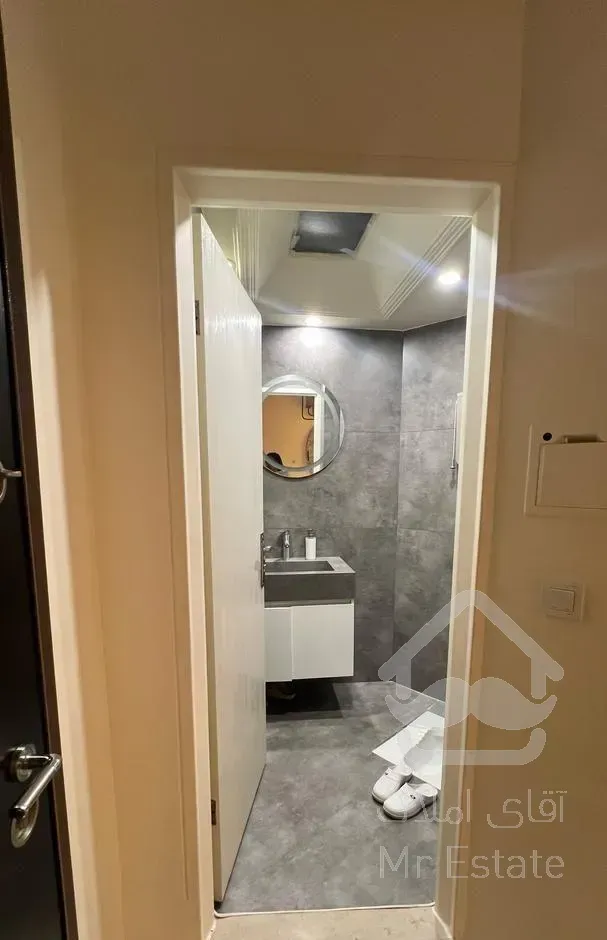 ۱۱۵ متر بالای کاج باسازی شده