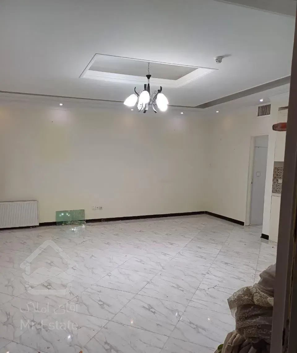 آپارتمان ۸۱ متر/دو خواب/صفا/فول