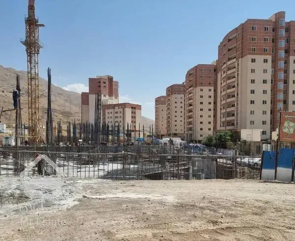 ۱۴۲ متر پروژه نارنجستان ۳ غرب ایران مال