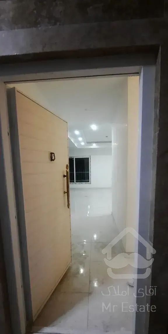 فروش آپارتمان۱۳۰متری خ هراز