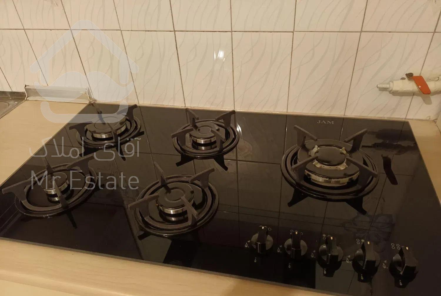 ملاصدرا.شیراز شمالی. ۱۷۰ متر. سه خوابه