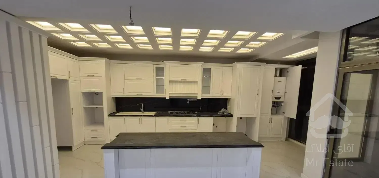 فروش آپارتمان/۱۹۰متر/اقبال۲/صفر/کارقوی سند آماده