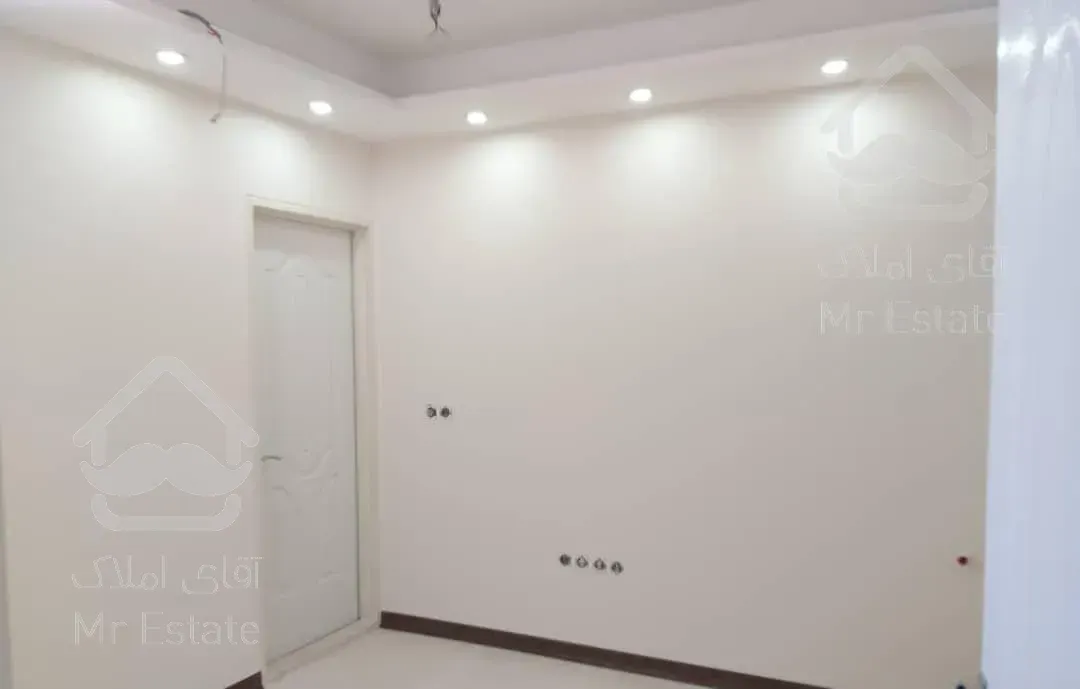 آپارتمان ۱۵۰ متر ۳ خواب کلید نخورده زیره