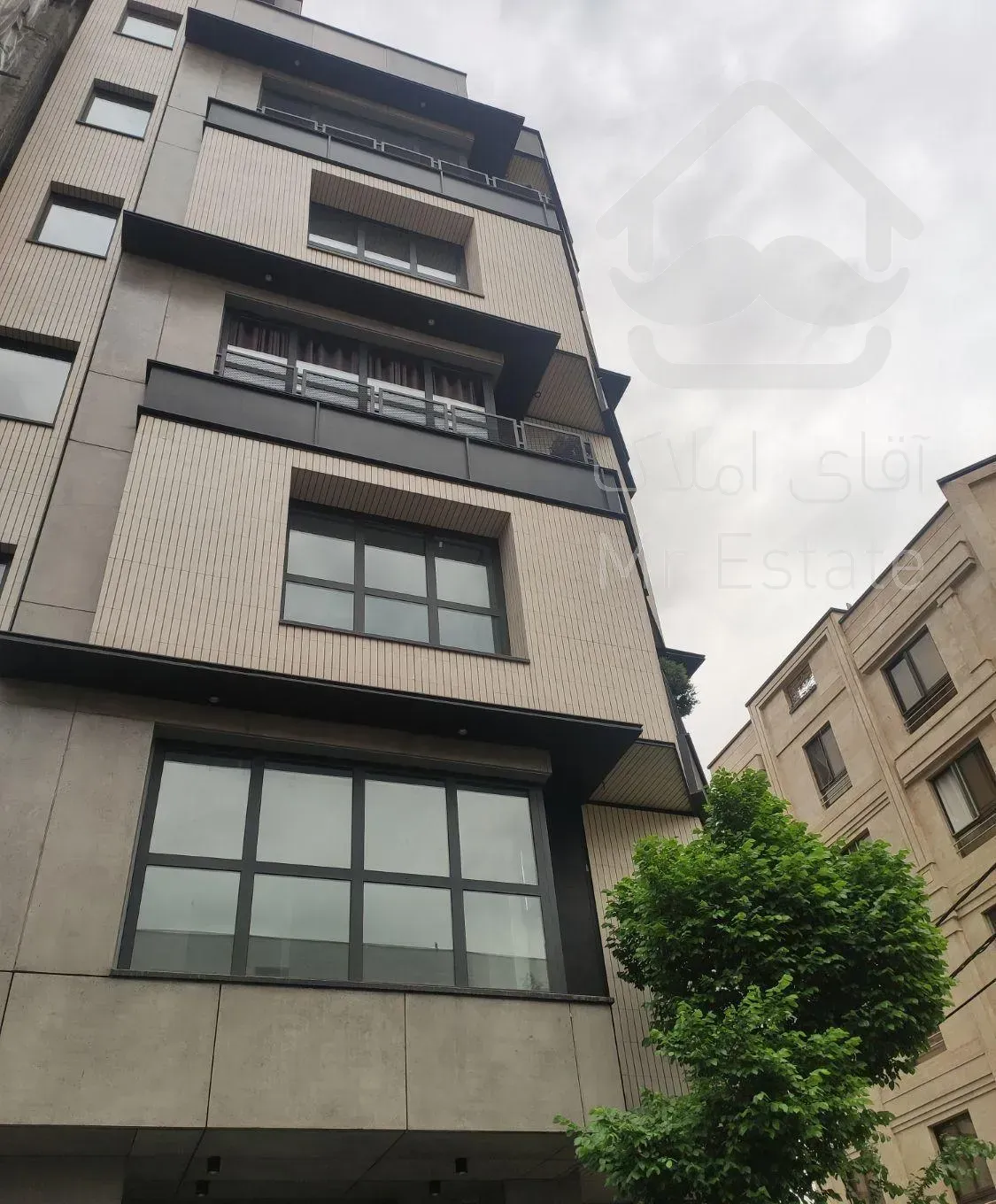 172متر سعادت آباد تک واحدی مدرن ۲پارکینگ