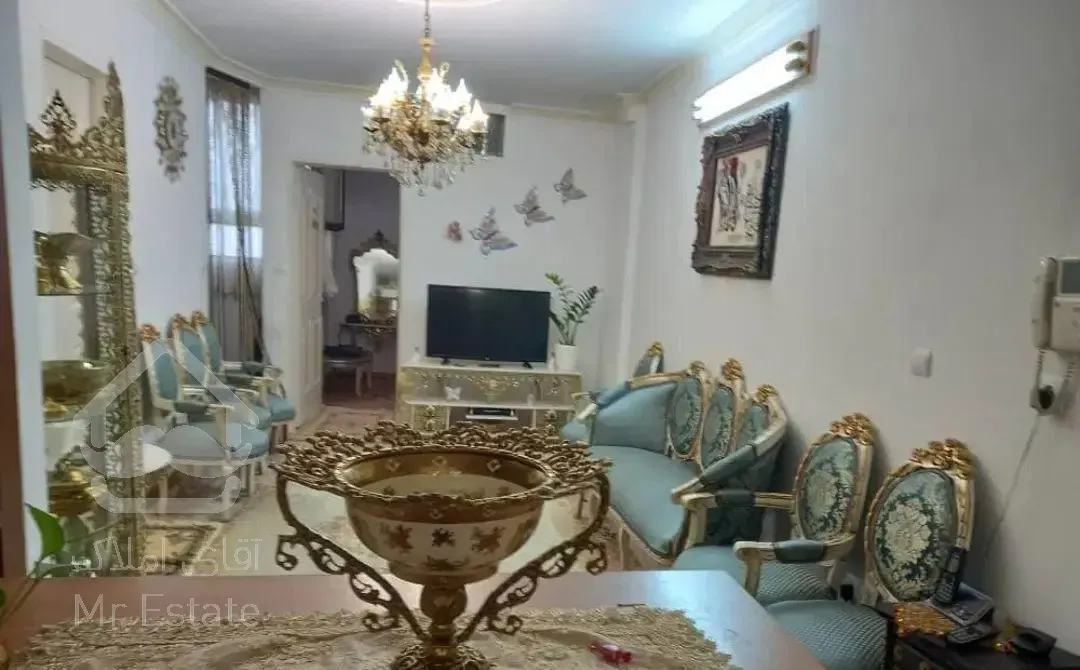 ۴۷ متر فول امکانات بدون مشابه بر اصلی خیابان کلهر