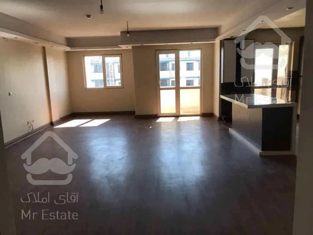 فروش آپارتمان ۱۴۵ متری در برج ۱۲ فروردین