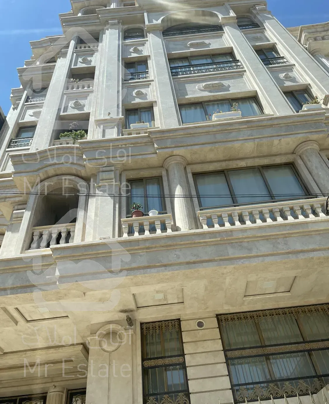 آپارتمان تک واحدی ۲۳۰ متر درستکار بر امام علی