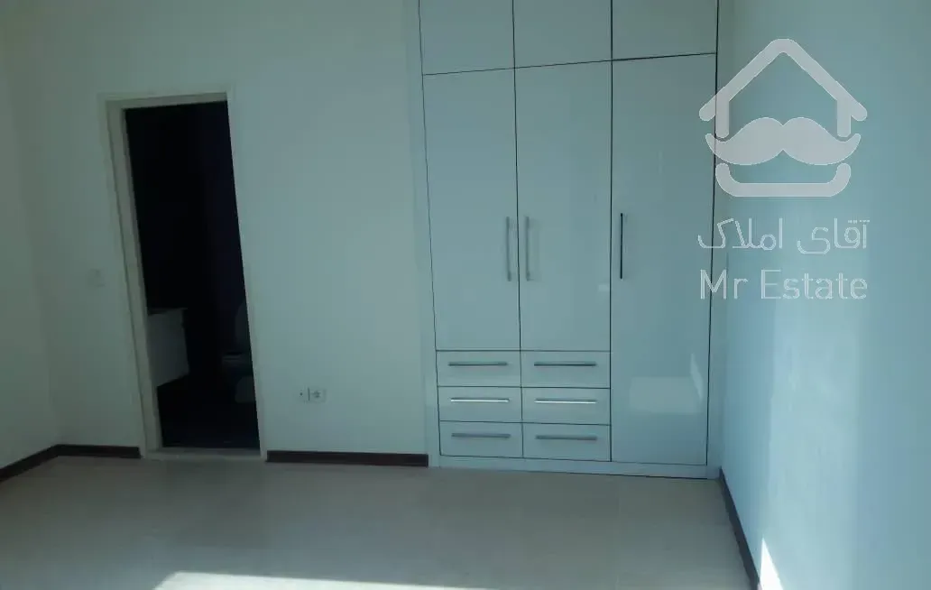 ۱۲۳ متر  ۳ خواب   همیلا