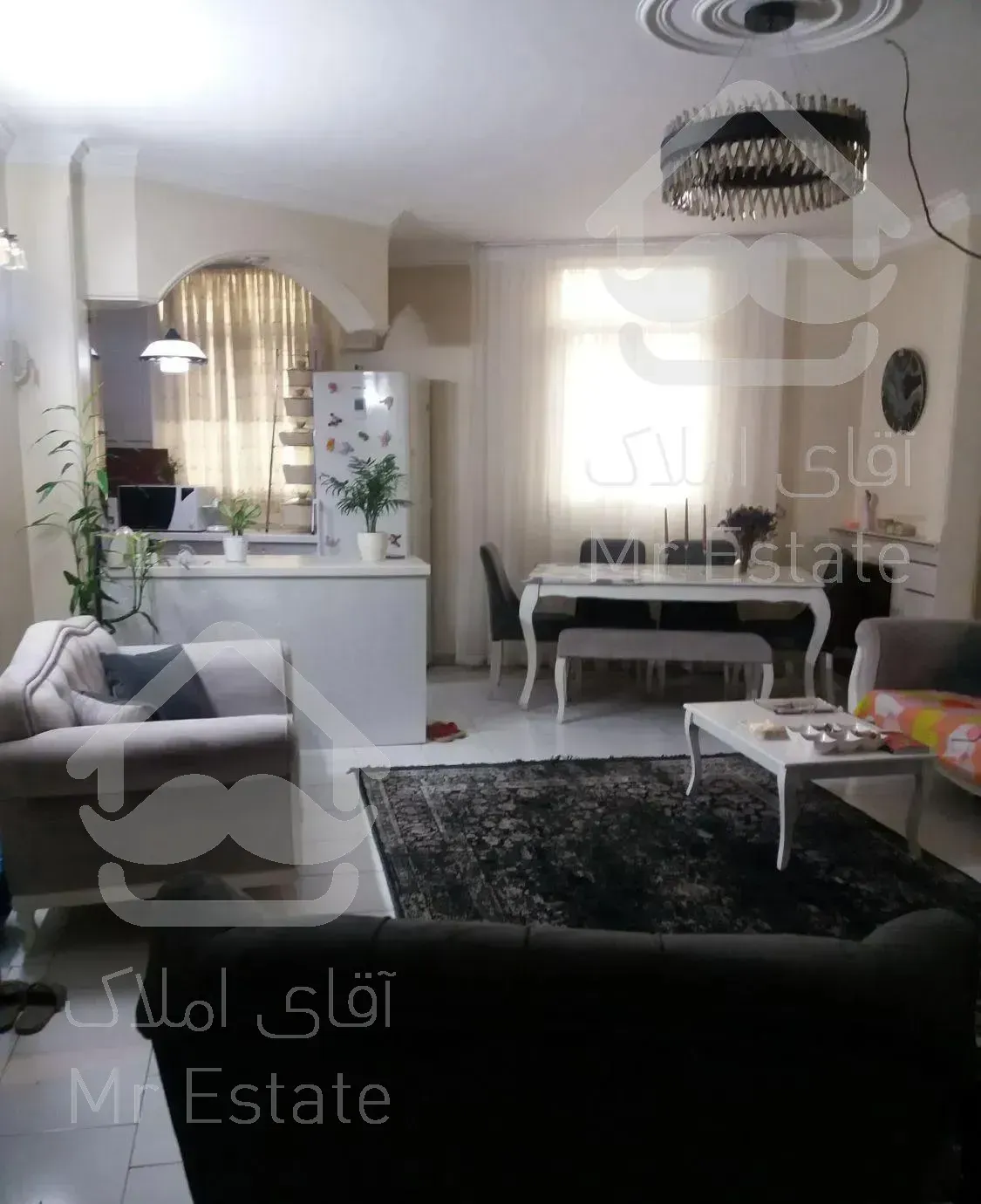 یک پارتمان۷۲متری دوخوابه ۵طبقه ۳واحدی طبقه ۲